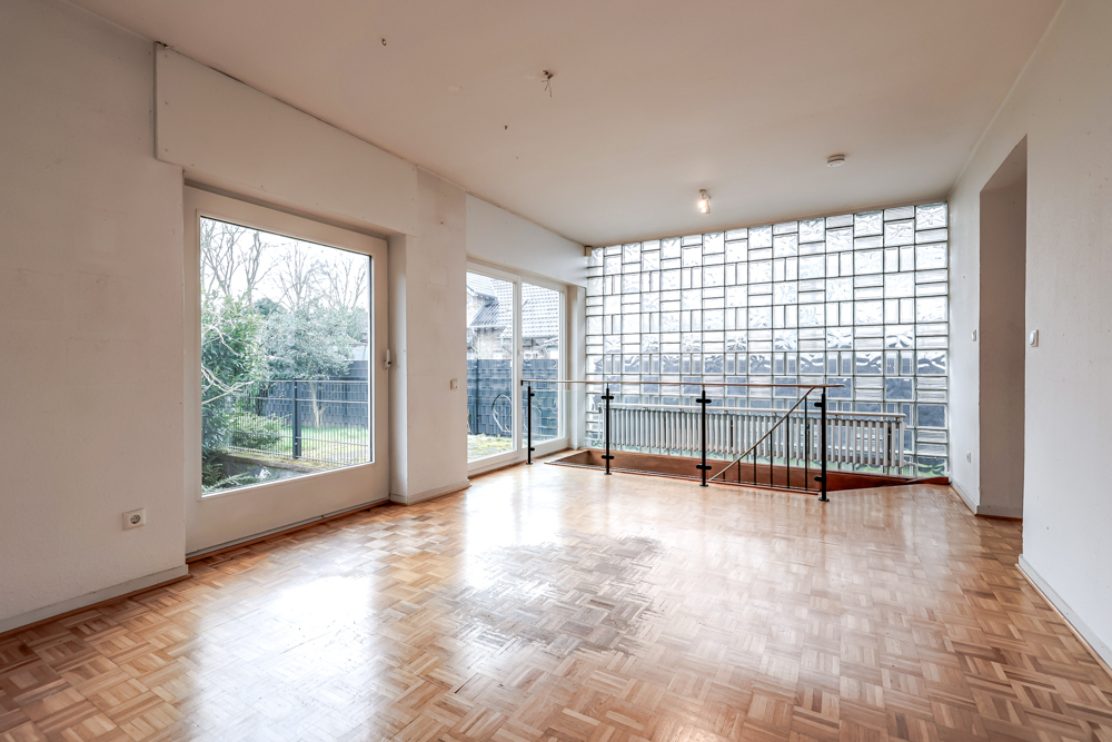 Zimmer 2 / Treppe UG