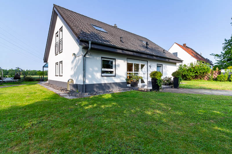 Modernes Erscheinungsbild in ruhiger Lage – die perfekte Kombination aus Stil und Wohnkomfort.