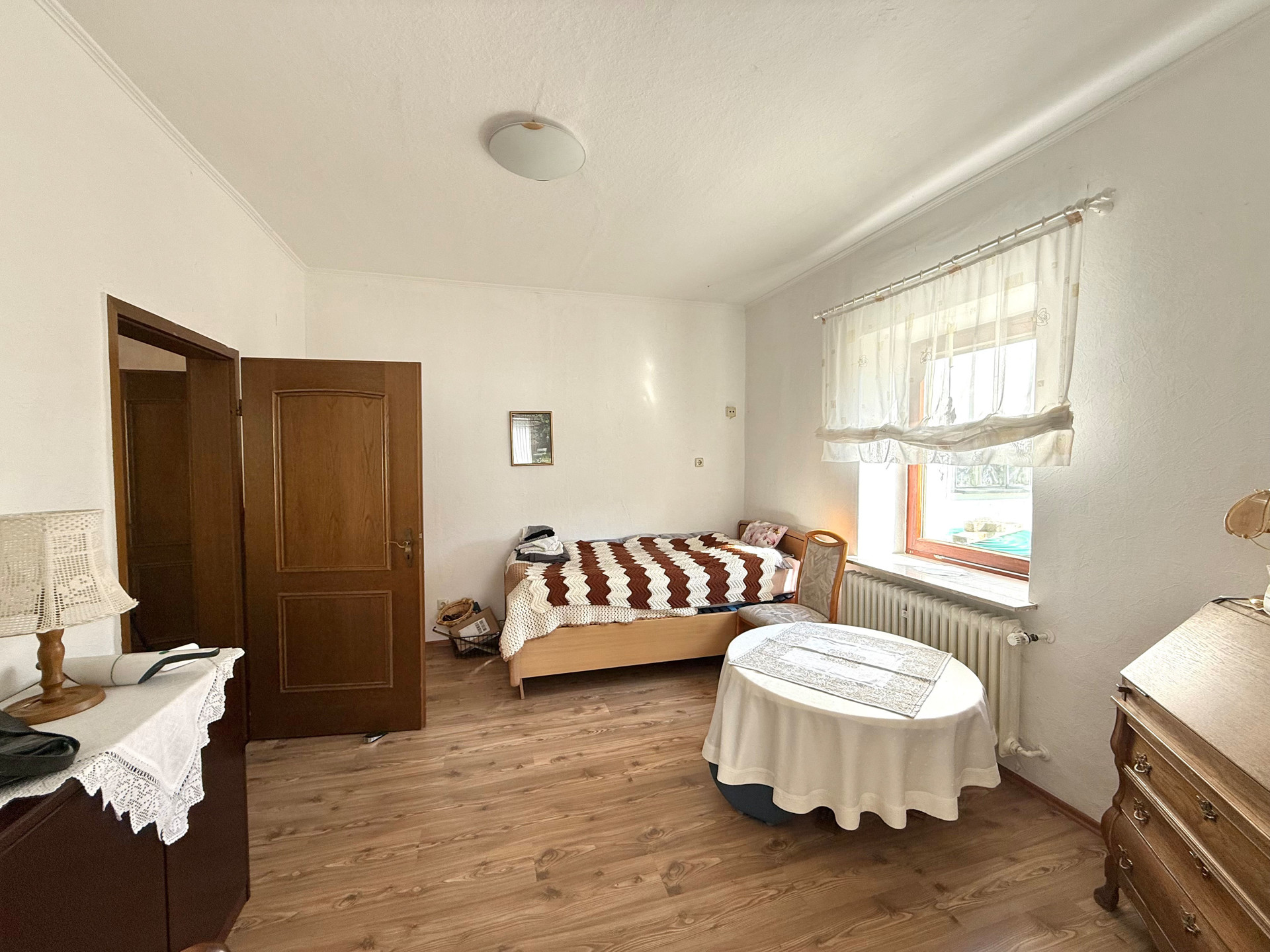 EG Ankleide/Büro/SZ