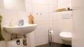 Gäste-Toilette im Erdgeschoss