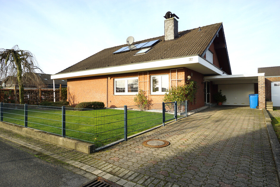 Frontsicht in Südlage