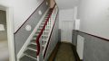 Flur mit Treppe ins Obergeschoss