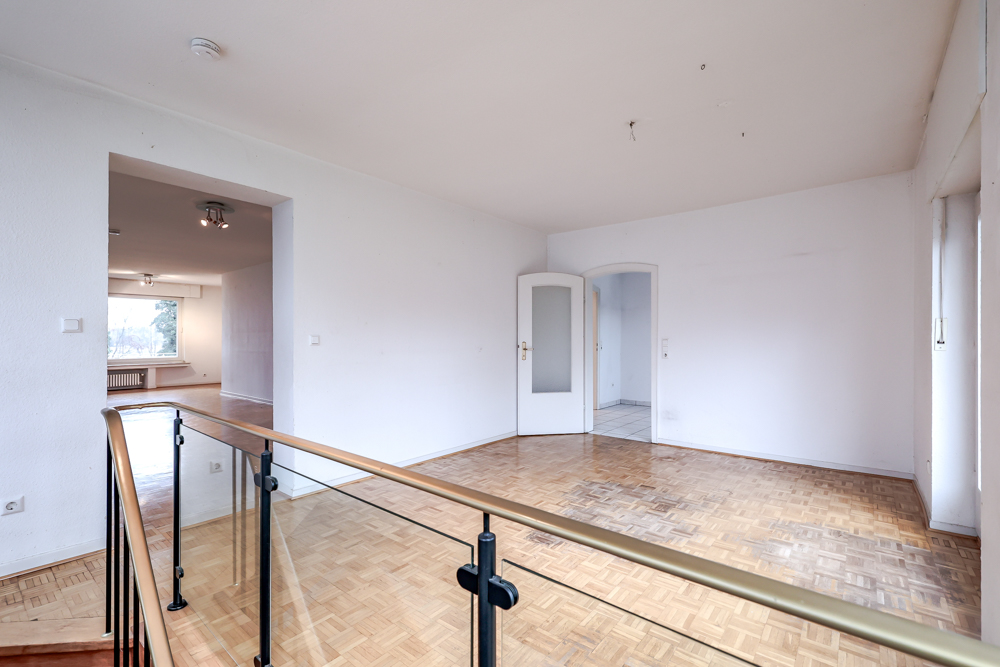 Zimmer 2 / Treppe UG