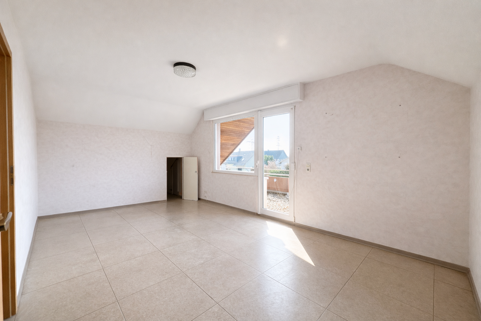 4. Schlafzimmer im DG