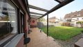 überdachte Terrasse