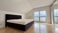 Schlafzimmer DG