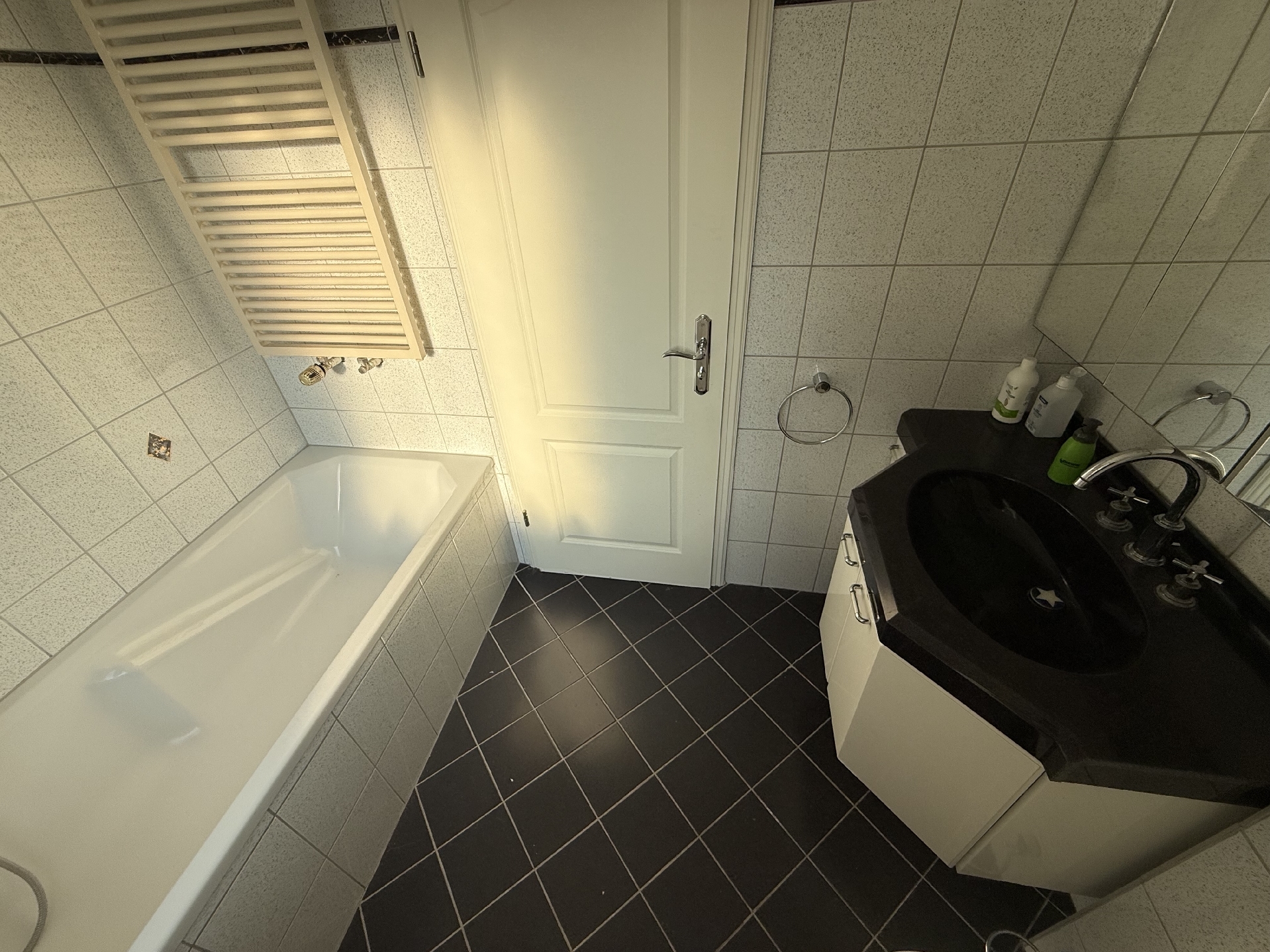 Badezimmer 1.OG