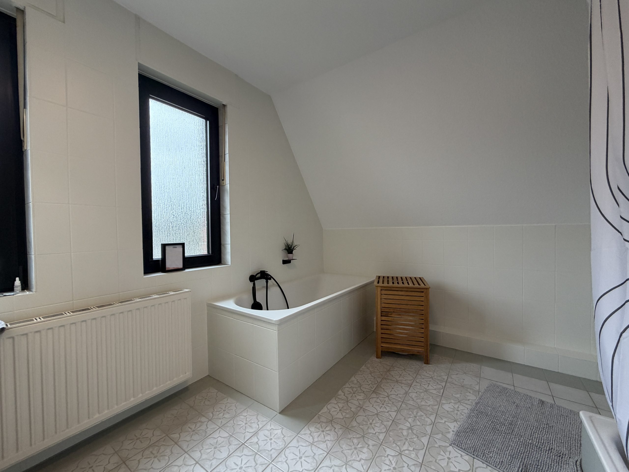 ...Wanne und...