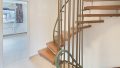 Treppe zum Dachgeschoss