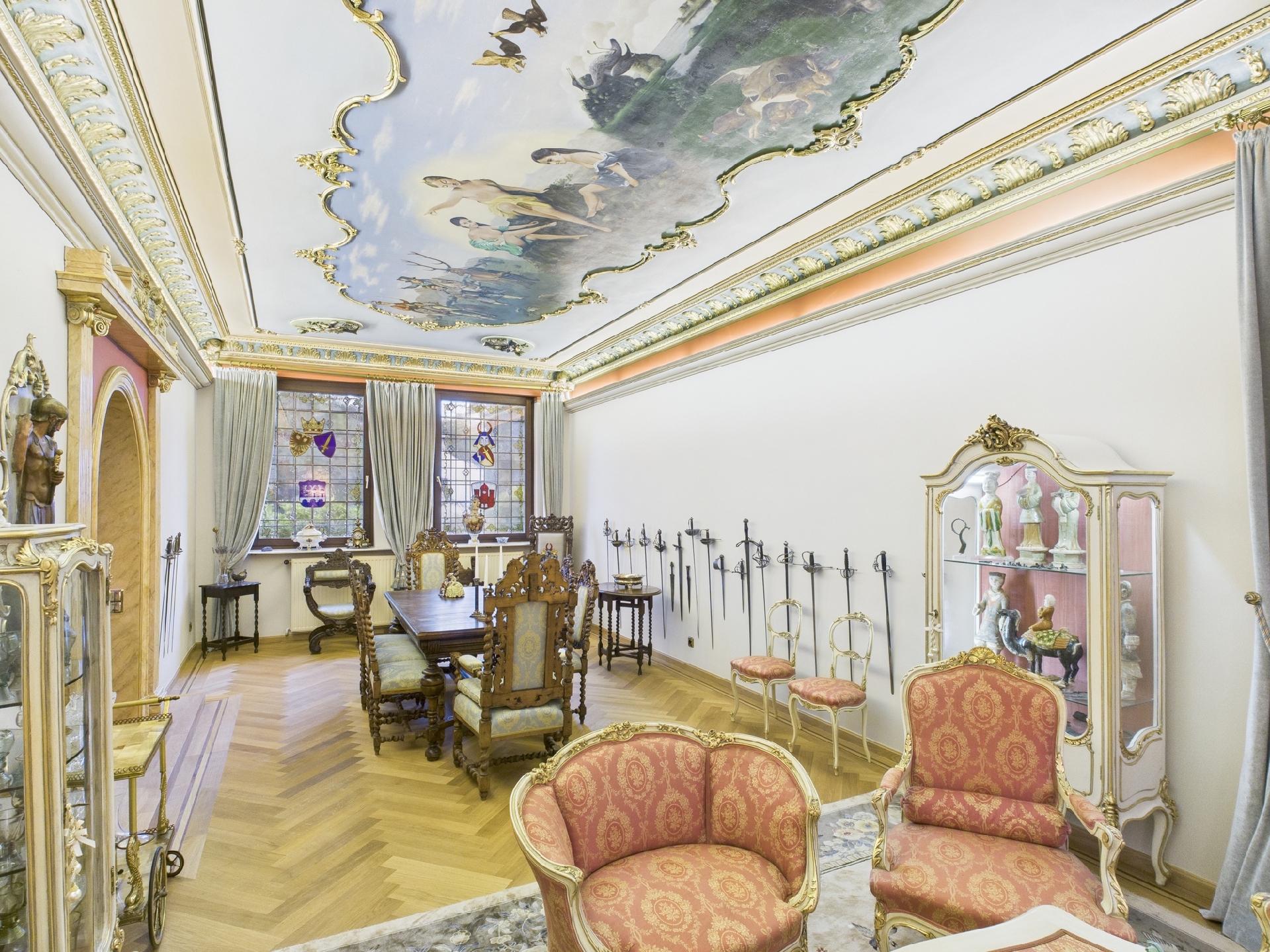 großes Tafelzimmer