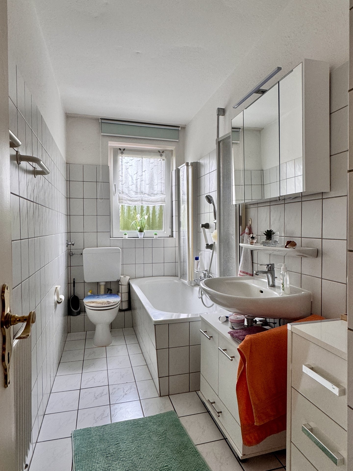 Altbau - Bad OG rechts