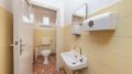 WC mit Vorraum