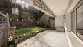 Terrasse mit Gartenanteil