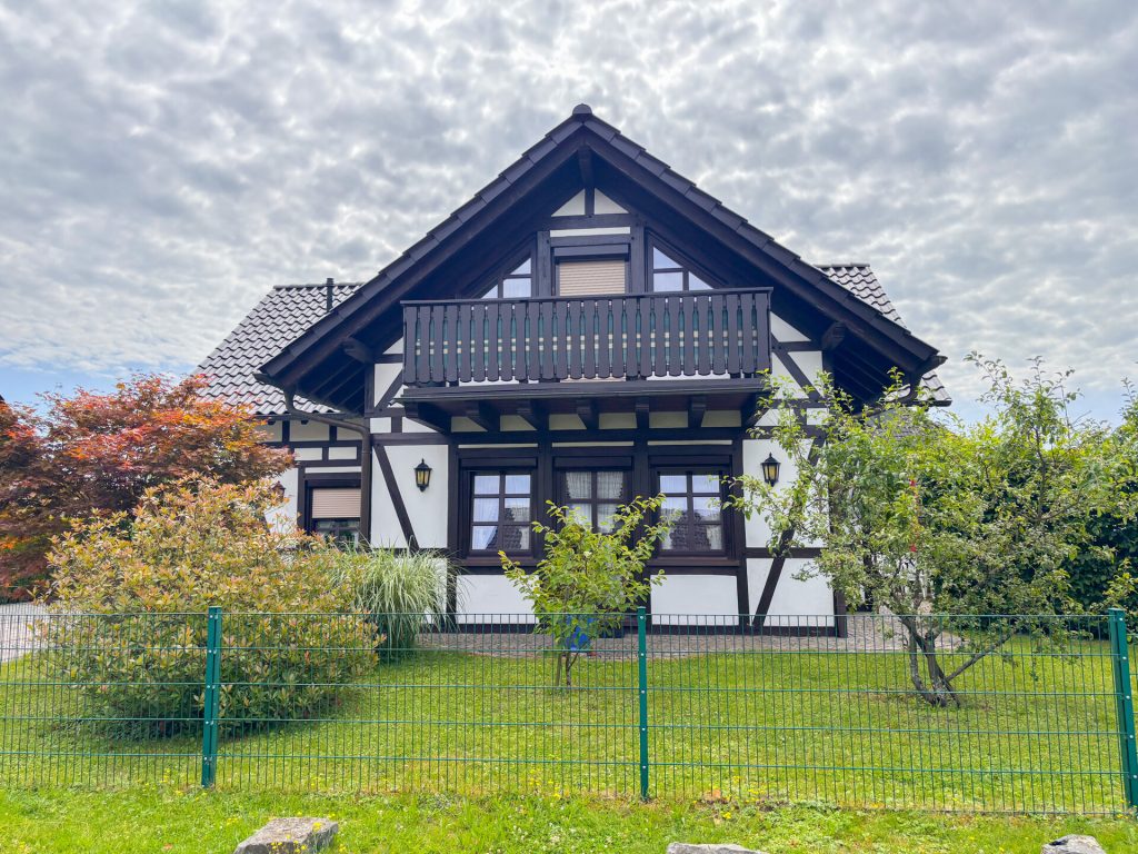 Straßenansicht