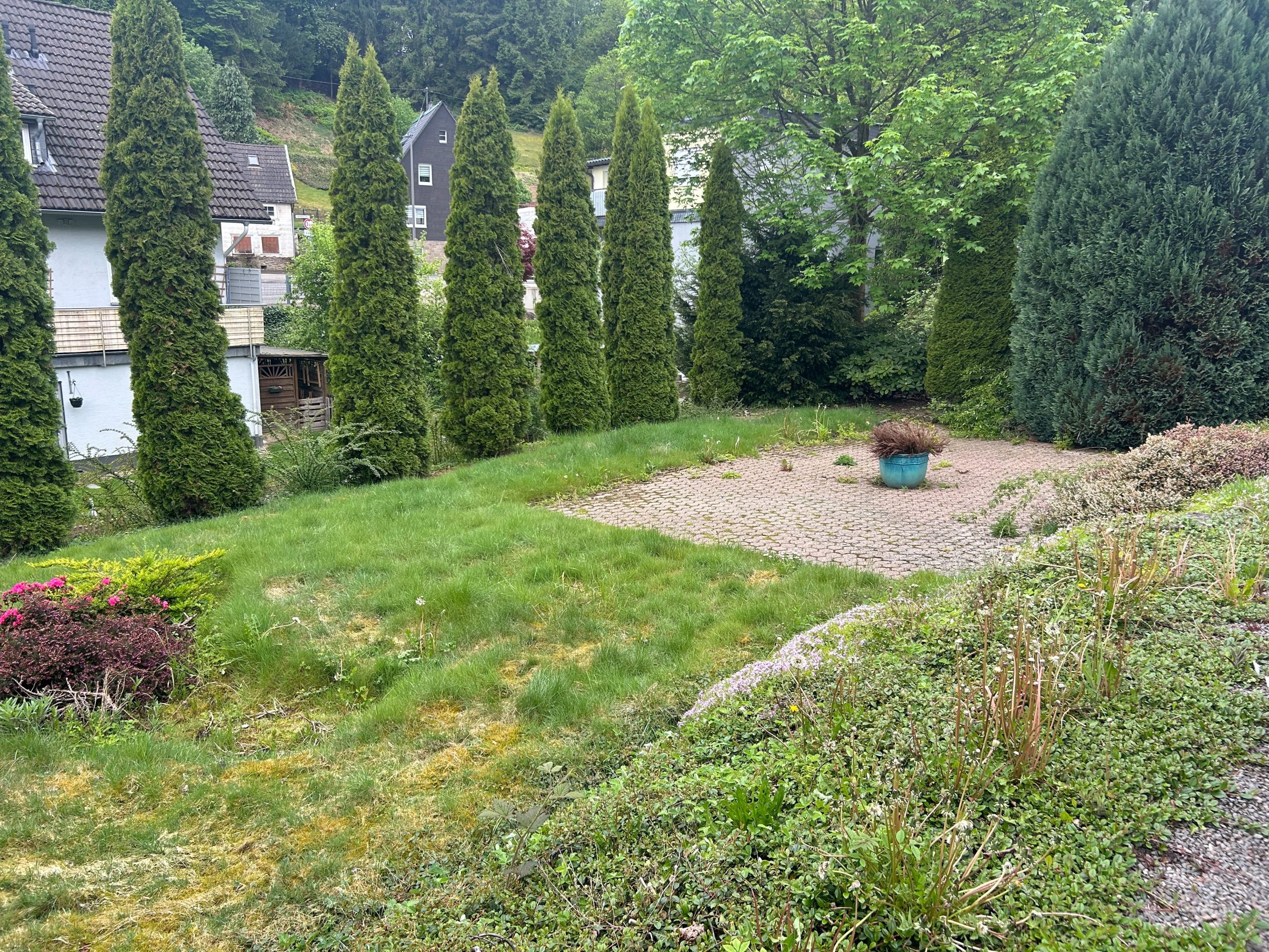 Plateu gegenüber
