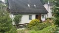 vom Garten auf das Haus geblickt