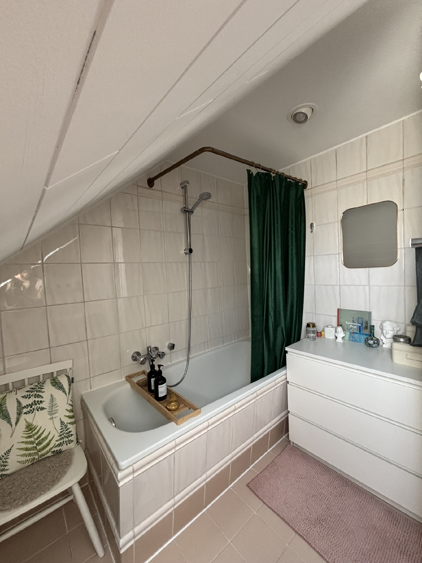 Badezimmer DG
