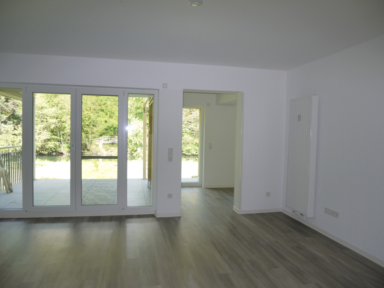 Übergang Wohnzimmer zu Küche