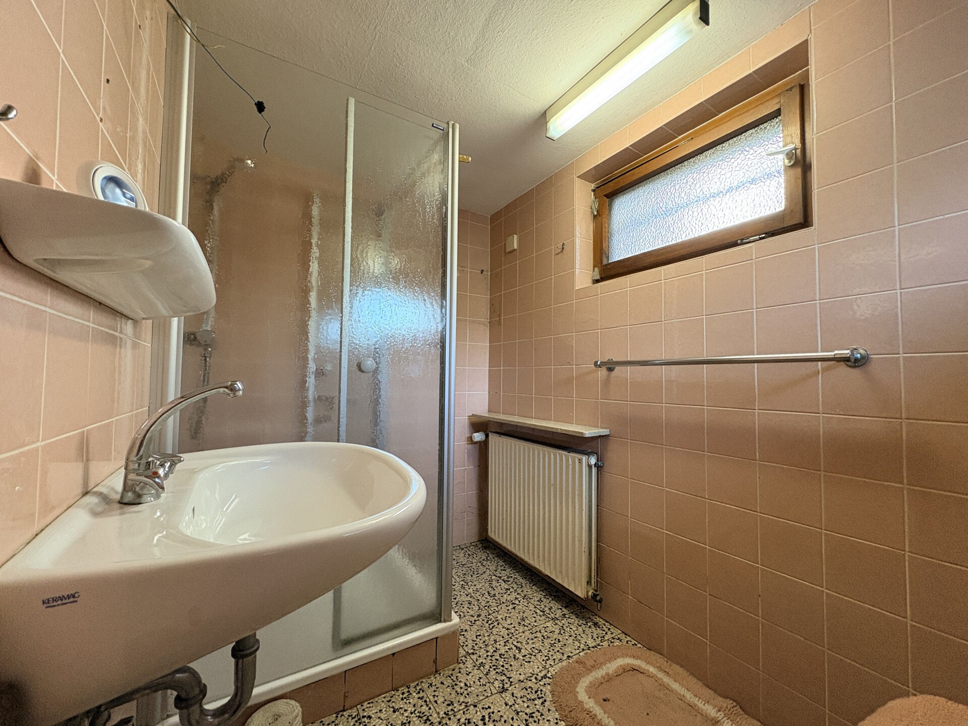 Badezimmer im KG