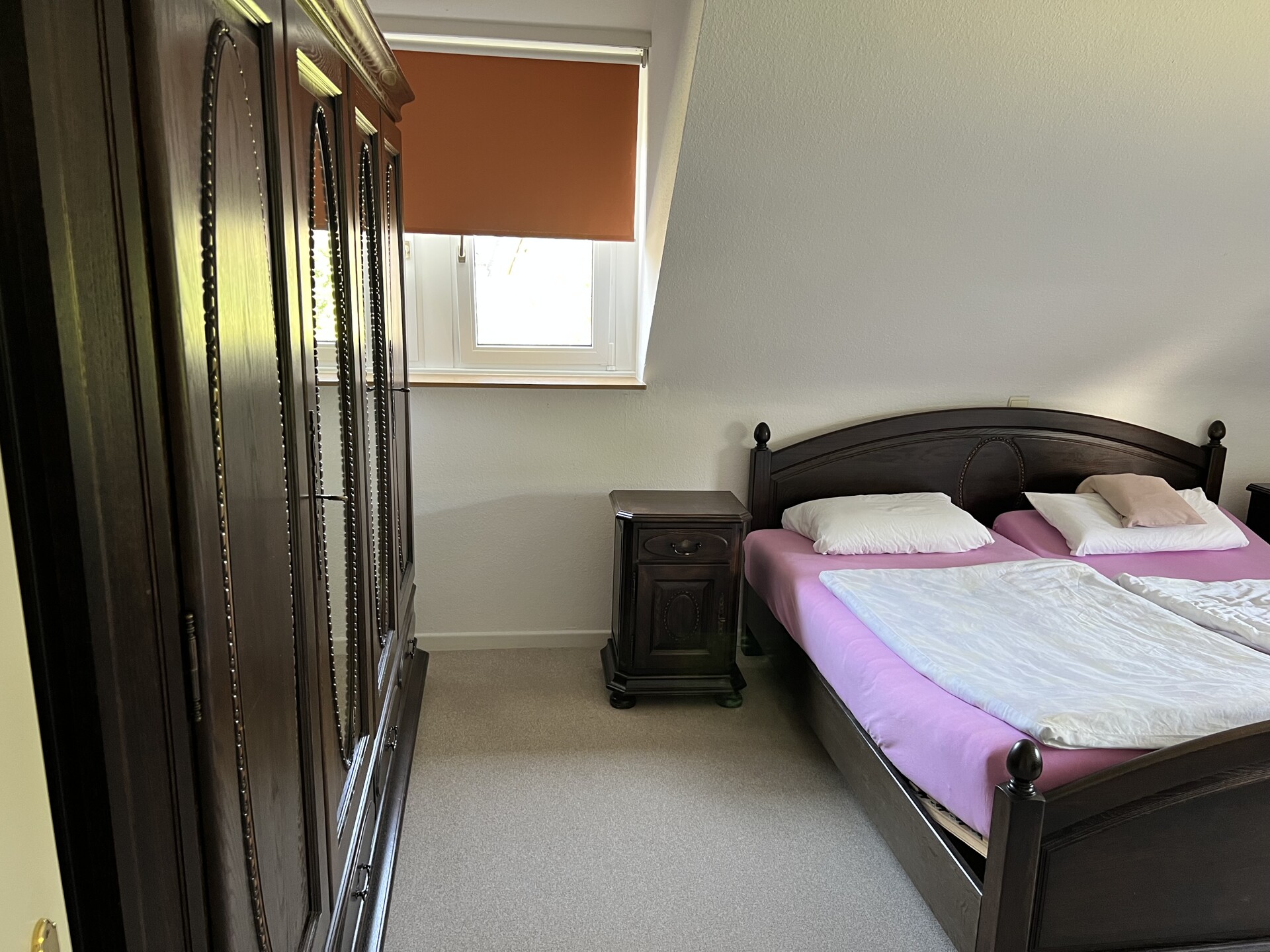 1. Schlafzimmer