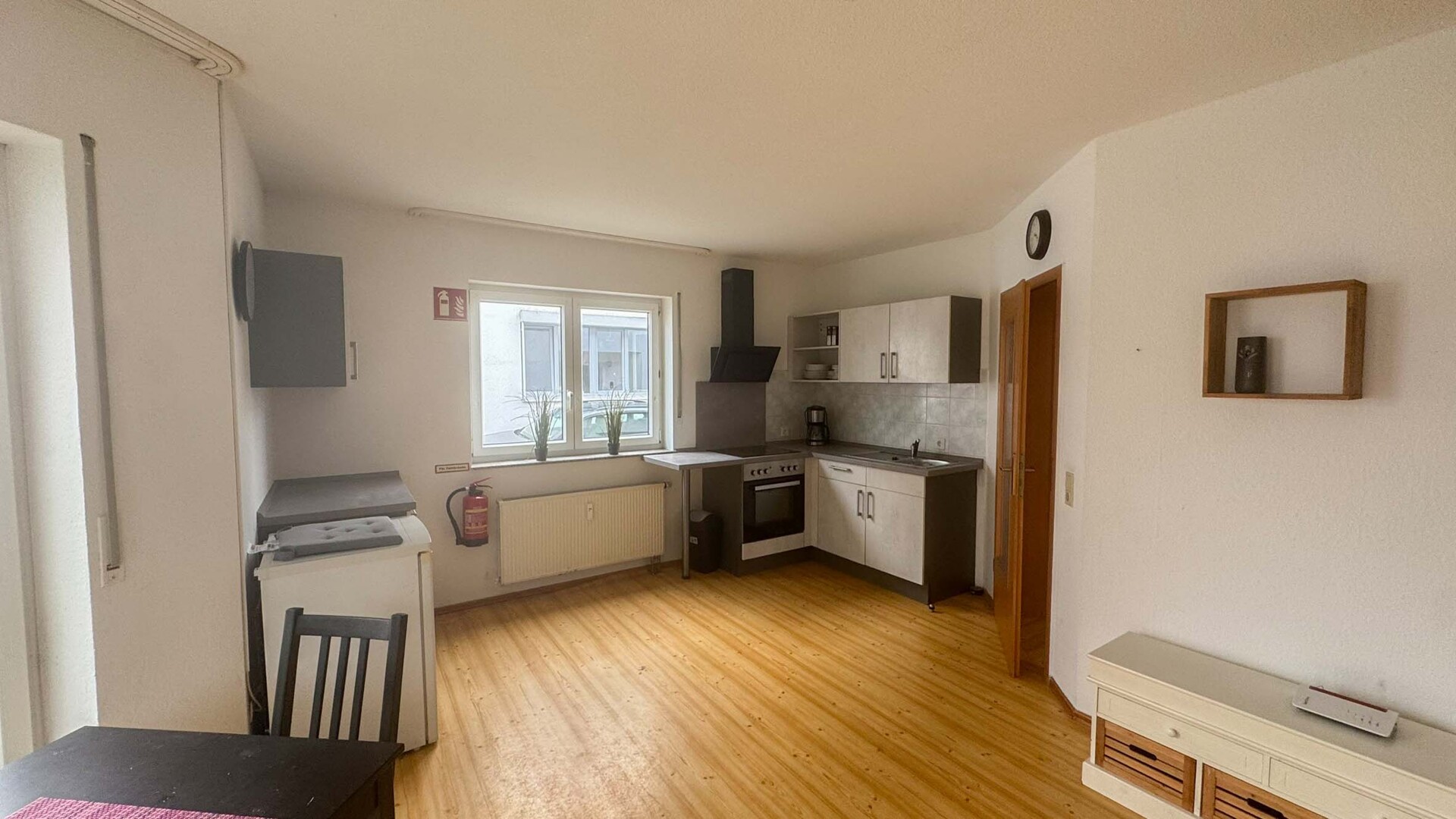 Küche Wohnung links EG