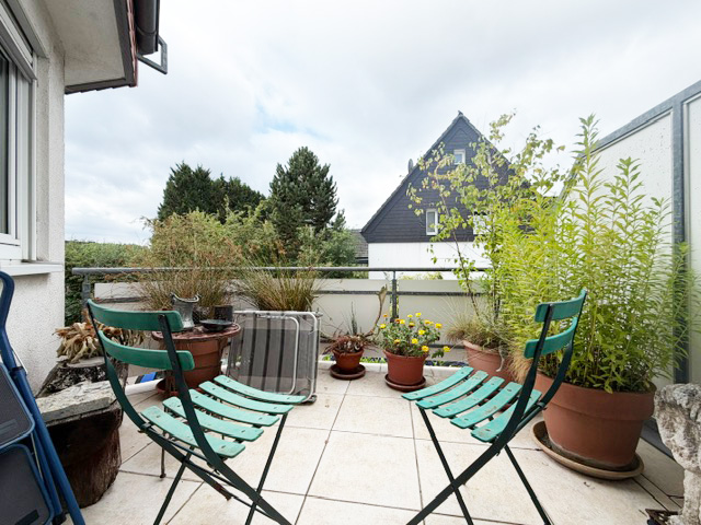 Balkon mit Markise